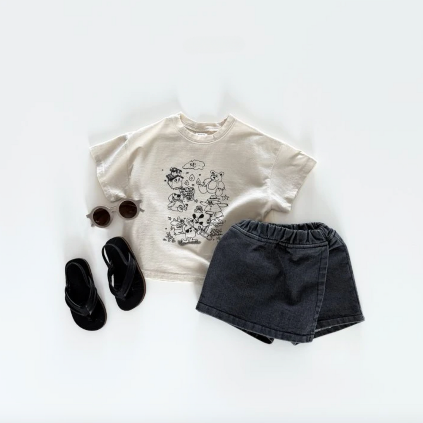 Relaxed Fit Doodle Graphic Tee